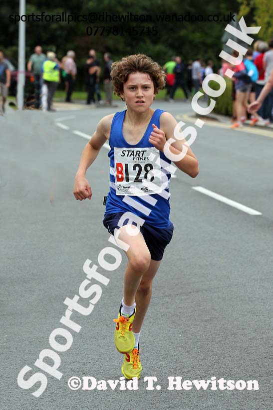 Boys under-15s Northern Road Relays, Warrington. Photo: David T. Hewitson/Sports for All Pics
